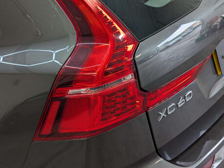 Volvo XC60 2.0 XC60 Momentum D4 AWD Auto 4WD 5dr 42