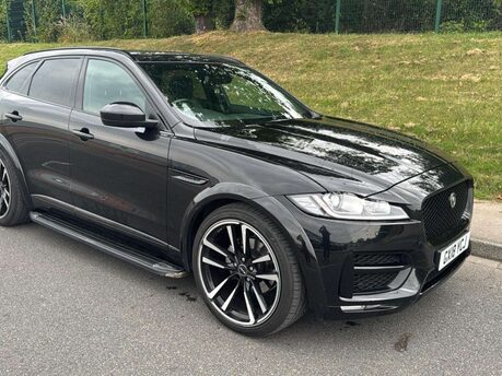 Jaguar F-Pace 2.0 F-PACE R-Sport AWD D Auto 4WD 5dr 13