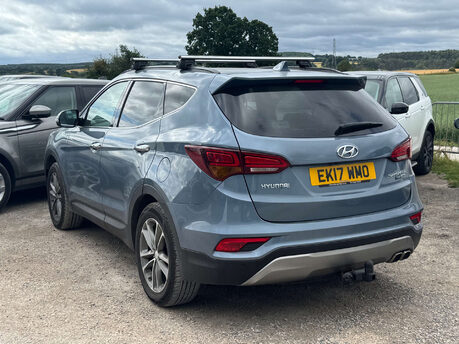 Hyundai SANTA FE 2.2 Santa Fe Premium SE Blue Drive CRDi 4WD 5dr 11