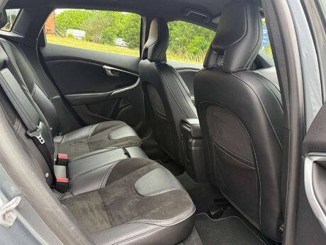 Volvo V40 2.0 V40 R-Design Nav T2 5dr 17