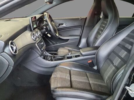 Mercedes-Benz CLA Class 1.6 CLA 180 Sport Auto 4dr 4