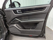 Porsche Cayenne 3.0 Cayenne V6 Auto 4WD 5dr 53