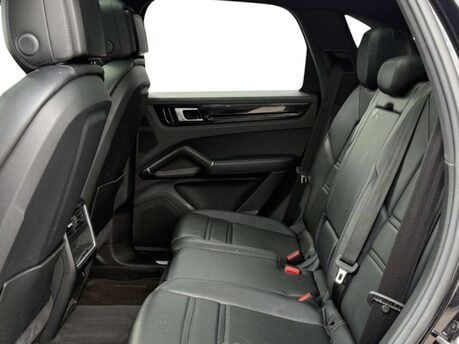 Porsche Cayenne 3.0 Cayenne V6 Auto 4WD 5dr 13