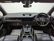 Porsche Cayenne 3.0 Cayenne V6 Auto 4WD 5dr 2