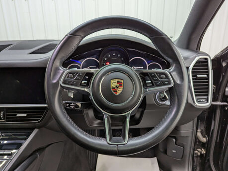 Porsche Cayenne 3.0 Cayenne V6 Auto 4WD 5dr 75