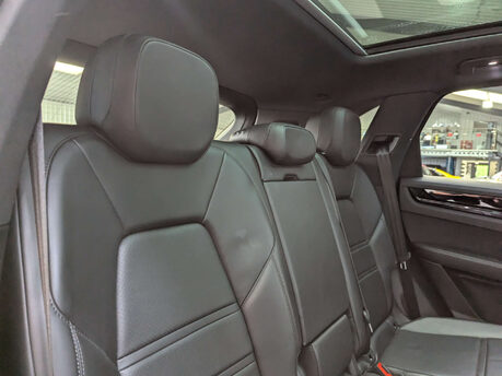 Porsche Cayenne 3.0 Cayenne V6 Auto 4WD 5dr 62