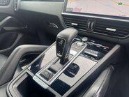 Porsche Cayenne 3.0 Cayenne V6 Auto 4WD 5dr 38
