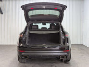 Porsche Cayenne 3.0 Cayenne V6 Auto 4WD 5dr 43