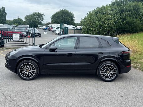 Porsche Cayenne 3.0 Cayenne V6 Auto 4WD 5dr 28