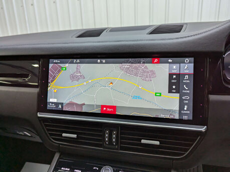 Porsche Cayenne 3.0 Cayenne V6 Auto 4WD 5dr 92