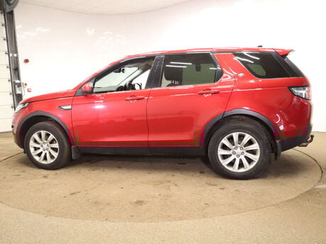 Land Rover Discovery Sport 2.0 Discovery Sport SE Tech TD4 4WD 5dr 19