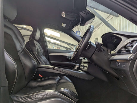 Volvo XC90 2.0 XC90 R-Design D5 PowerPulse AWD Auto 4WD 5dr 51
