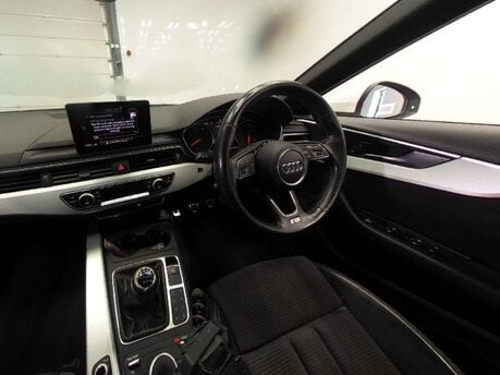 Audi A4 2.0 A4 S Line TDI 5dr 4