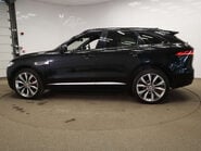 Jaguar F-Pace 3.0 F-PACE V6 S AWD i Auto 4WD 5dr 16