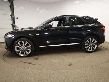 Jaguar F-Pace 3.0 F-PACE V6 S AWD i Auto 4WD 5dr 18