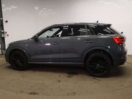Audi Q2 1.0 Q2 Black Edition 30 TFSI 5dr 16