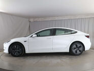Tesla Model 3 Model 3 Long Range AWD 4WD 4dr 18