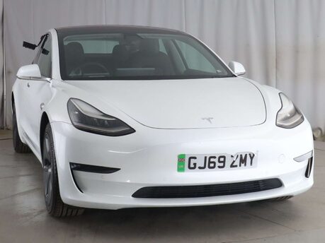 Tesla Model 3 Model 3 Long Range AWD 4WD 4dr 21
