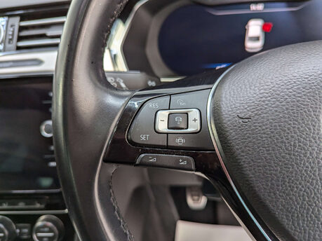 Volkswagen Passat 1.5 Passat GT TSi Evo 4dr 75