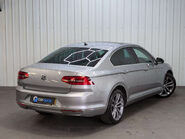 Volkswagen Passat 1.5 Passat GT TSi Evo 4dr 31