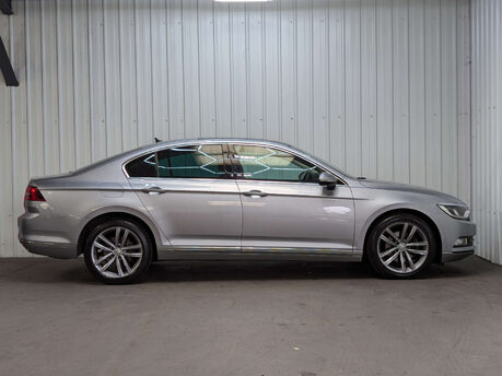 Volkswagen Passat 1.5 Passat GT TSi Evo 4dr 28