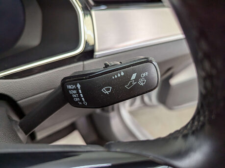 Volkswagen Passat 1.5 Passat GT TSi Evo 4dr 74