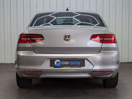 Volkswagen Passat 1.5 Passat GT TSi Evo 4dr 37