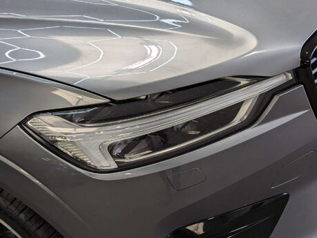 Volvo XC60 2.0 XC60 R-Design Pro B4 MHEV AWD Auto 4WD 5dr 28