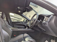 Volvo XC60 2.0 XC60 R-Design Pro B4 MHEV AWD Auto 4WD 5dr 51