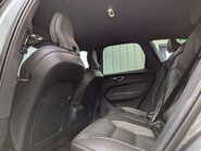 Volvo XC60 2.0 XC60 R-Design Pro B4 MHEV AWD Auto 4WD 5dr 70