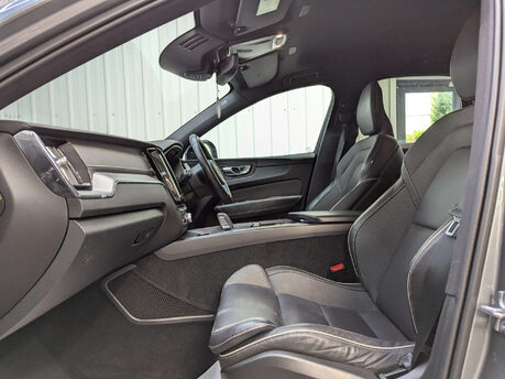 Volvo XC60 2.0 XC60 R-Design Pro B4 MHEV AWD Auto 4WD 5dr 59