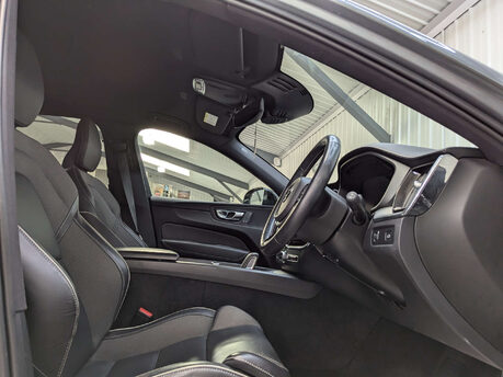 Volvo XC60 2.0 XC60 R-Design Pro B4 MHEV AWD Auto 4WD 5dr 53