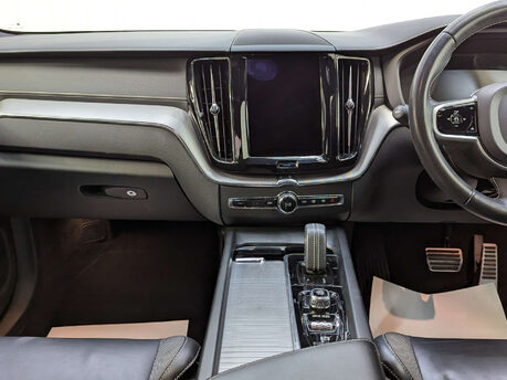 Volvo XC60 2.0 XC60 R-Design Pro B4 MHEV AWD Auto 4WD 5dr 84