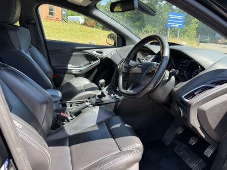 Ford Focus 2.0 Focus ST-3 TDCi 5dr 3
