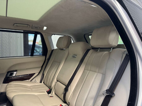 Land Rover Range Rover 4.4 Range Rover Autobiography L SDV8 Auto 4WD 5dr 69