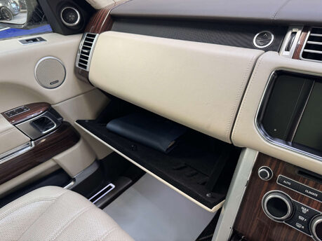 Land Rover Range Rover 4.4 Range Rover Autobiography L SDV8 Auto 4WD 5dr 93