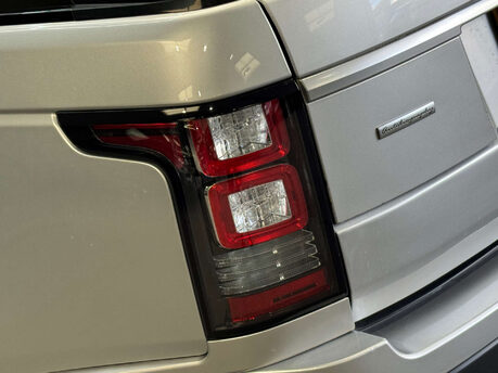 Land Rover Range Rover 4.4 Range Rover Autobiography L SDV8 Auto 4WD 5dr 43