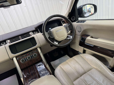 Land Rover Range Rover 4.4 Range Rover Autobiography L SDV8 Auto 4WD 5dr 50