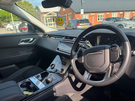 Land Rover Range Rover Velar 2.0 Range Rover Velar D180 Auto 4WD 5dr 17