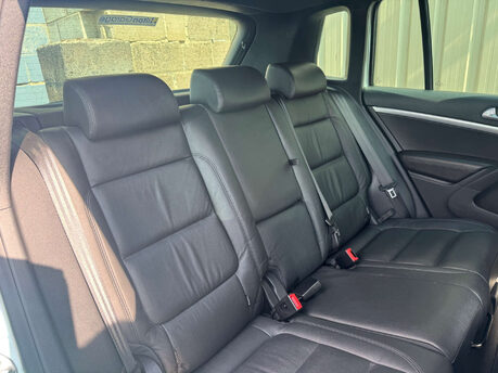 Volkswagen Tiguan 2.0 Tiguan R-Line Edition TDI BlueMotion Technology 4Motion Semi-Auto 4WD 5 20