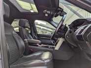 Land Rover Discovery 2.0 Discovery Luxury HSE SD4 Auto 4WD 5dr 58