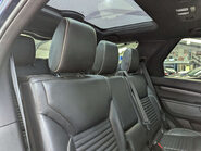 Land Rover Discovery 2.0 Discovery Luxury HSE SD4 Auto 4WD 5dr 68