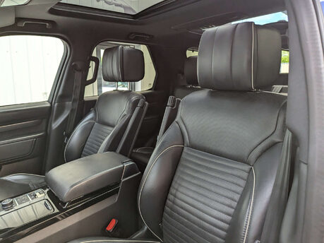 Land Rover Discovery 2.0 Discovery Luxury HSE SD4 Auto 4WD 5dr 63