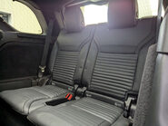 Land Rover Discovery 2.0 Discovery Luxury HSE SD4 Auto 4WD 5dr 83