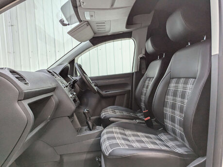 Volkswagen Caddy 1.6 Caddy C20 Startline TDI 47