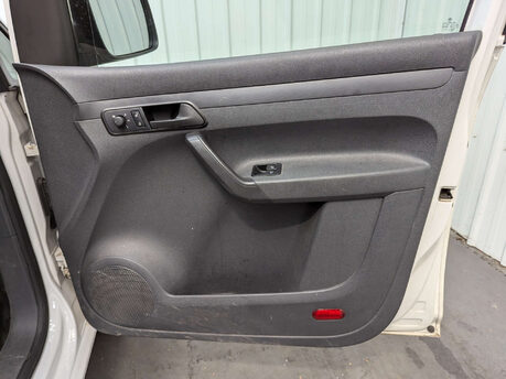 Volkswagen Caddy 1.6 Caddy C20 Startline TDI 46