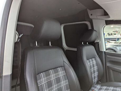 Volkswagen Caddy 1.6 Caddy C20 Startline TDI 41