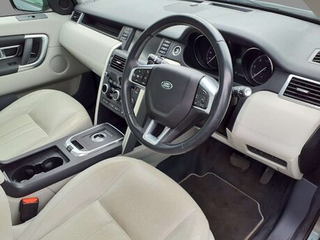 Land Rover Discovery Sport 2.0 Discovery Sport HSE TD4 Auto 4WD 5dr 4