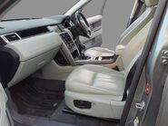 Land Rover Discovery Sport 2.0 Discovery Sport SE Tech TD4 4WD 5dr 4
