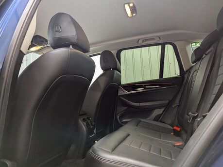 BMW X3 2.0 X3 xDrive 20d SE Auto 4WD 5dr 68